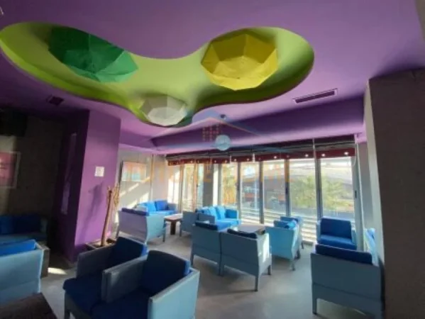 Vollga, shitet ambjent biznesi Kati 1, 180 m² 350.000 € (Durres)