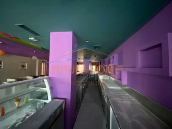 Vollga, shitet ambjent biznesi Kati 1, 180 m² 350.000 € (Durres)