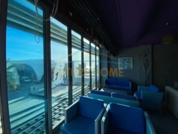 Vollga, shitet ambjent biznesi Kati 1, 180 m² 350.000 € (Durres)