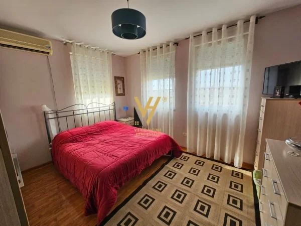 Tirane, shitet apartament 2+1+Ballkon Kati 5, 92 m² 176.000 € (RRUGA E DIBRES)