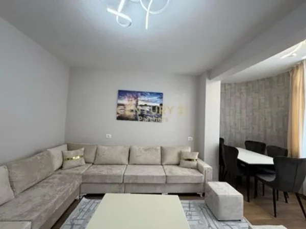 Tirane, shes apartament 2+1 Kati 2, 90 m² 160.000 € (rruga e dibres)