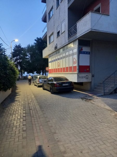 Pogradec, jap me qera garsonier 1+1 Kati 35 € nata(Shetitore)