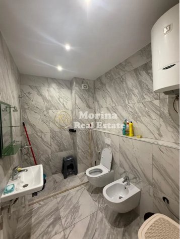 Tirane, jepet me qera apartament 2+1 , 120 m² 550 € (Astir)