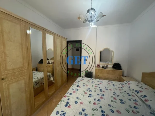 Durres, shitet apartament 1+1+Ballkon Kati 3, 63 m² 97.500 € (Mali i Robit, Durres)