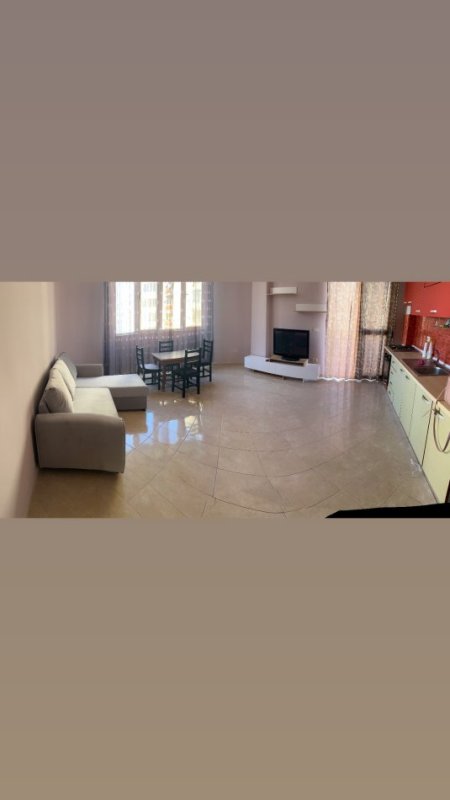 Vlore, jepet me qera apartament 1+1 Kati 4, 50 € (Vlore)