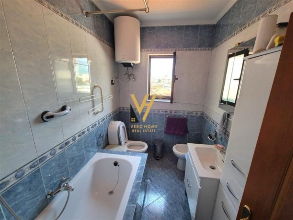 Tirane, shitet apartament 2+1+Ballkon Kati 6, 106 m² 142.000 € (RRUGA E DURRESIT)