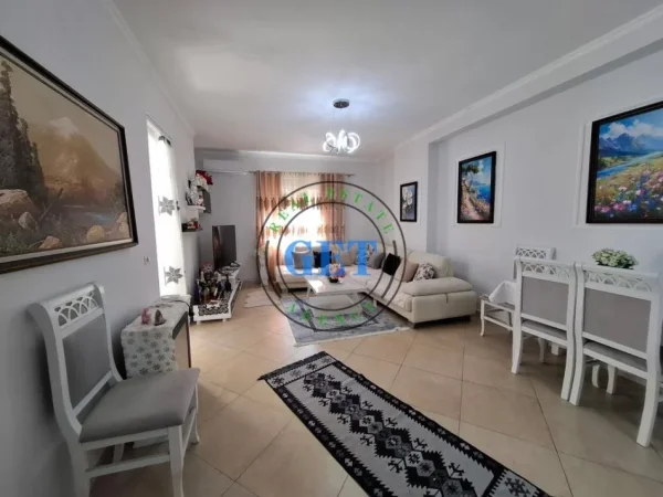 Durres, shitet apartament 1+1+Ballkon Kati 3, 86 m² 95.000 € (Ish Urt, Durres)