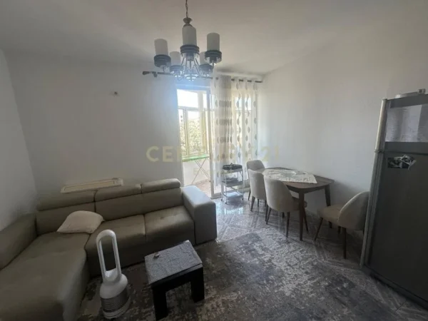 Tirane, jepet me qera apartament 1+1 Kati 5, 73 m² 600 € (RRUGA FORTUZI)