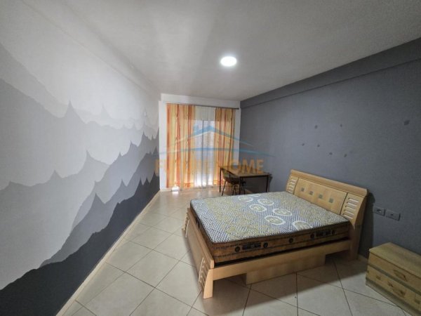 Tirane, jepet me qera apartament 2+1 Kati 6, 112 m² 500 € 