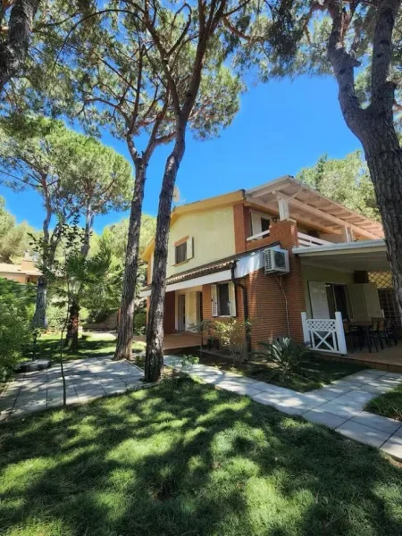 Golem, shitet Vile 3+1 , 170 m² (Golem)