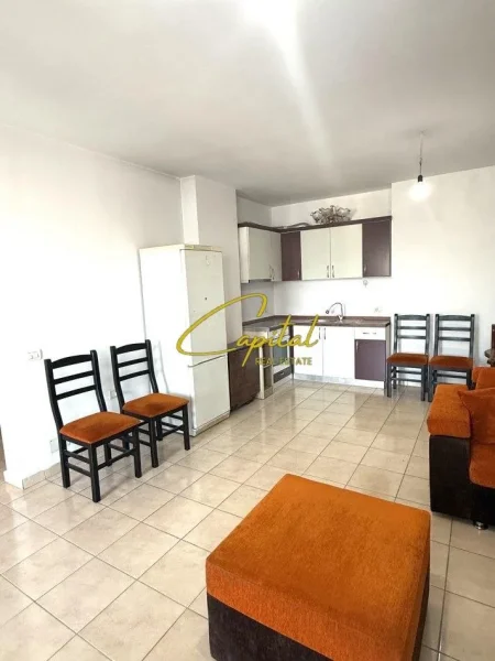 Tirane, jepet me qera apartament 1+1 Kati 9, 71 m² 400 € (YZBERISHT)