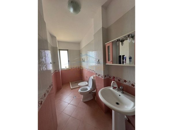 Tirane, jepet me qera apartament 2+1 Kati 5, 115 m² 500 € (RROTONDO ASTIRIT)   UNA54494
