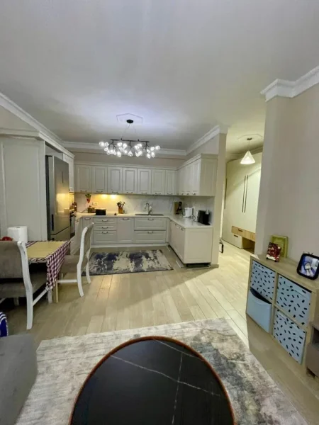 Shqiperi, shitet apartament 1+1 Kati 2, 74 m² 150.000 € 