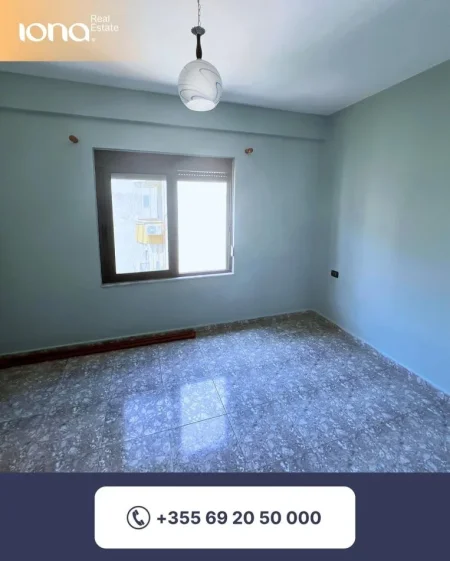 Golem, shitet apartament 1+1 Kati 4, 60 m² 60.000 € (300m Distanc Nga Deti)