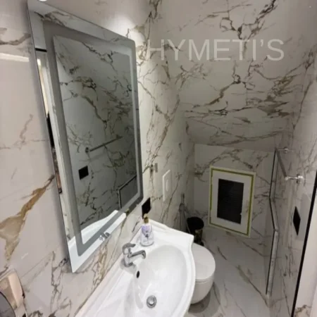 Tirane, jepet me qera Vile 3+1 , 80 m² 1.000 € (Rruga E Elbasanit 10, Njësia Bashkiake 2 1010)