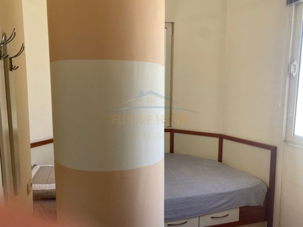 Tirane, jepet me qera apartament 1+1 Kati 8, 75 m² 550 € 