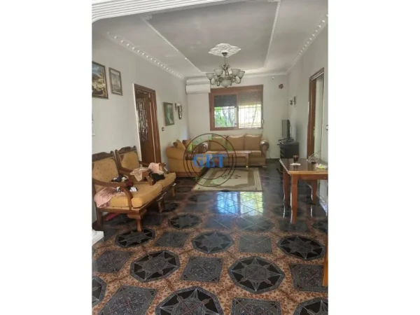 Durres, shitet shtepi 2+1 Kati 1, 120.000 € 