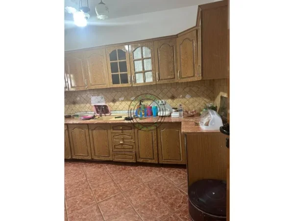 Durres, shitet shtepi 2+1 Kati 1, 120.000 € 