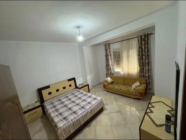 Tirane, jepet me qera apartament 2+1+Ballkon Kati 6, 70 m² 500 € (FERIT XHAJKO)