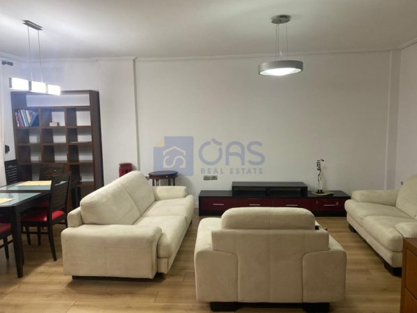 Tirane, jepet me qera apartament 2+1+Aneks+Ballkon Kati 3, 97 m² 650 € (Rruga Sulejman Delvina)