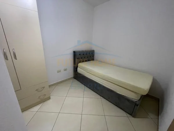 Shitet Apartament 3+1+2 , Bulevardi i Ri , Tirane.