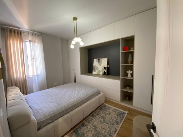 Tirane, shitet apartament 2+1+Ballkon Kati 4, 112 m² 224.000 € (Kodra e Diellit)