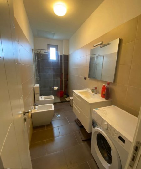 Tirane, jepet me qera apartament 1+1 Kati 2, 72 m² 500 € 