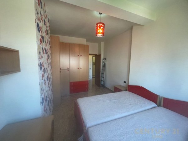 Tirane, jepet me qera apartament 1+1 Kati 4, 72 m² 750 € (Rruga Hoxha Tasim)