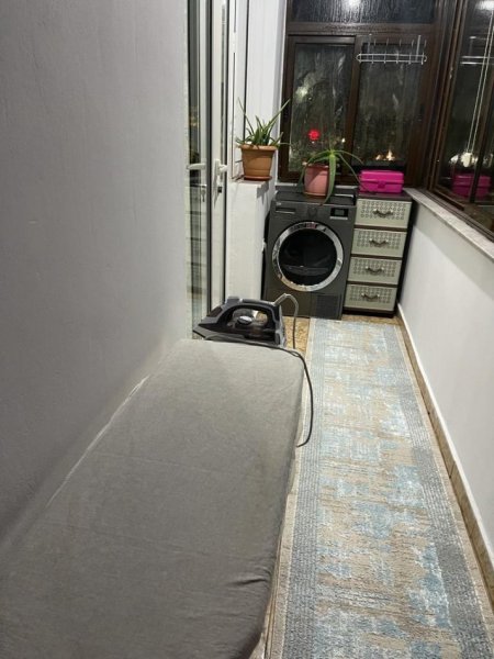 Tirane, jepet me qera apartament 1+1 Kati 3, 72 m² 500 € 