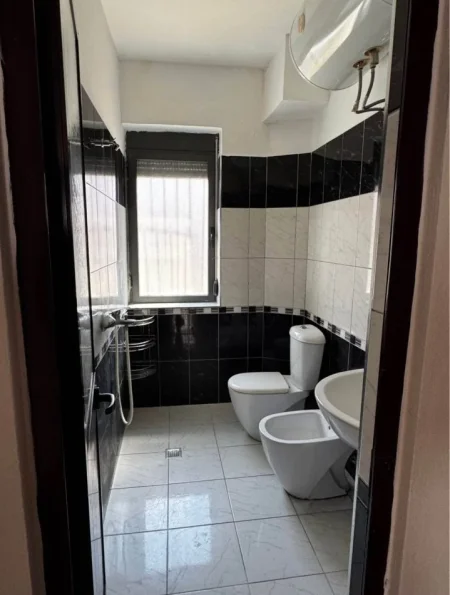 Durres, shitet apartament 1+1+Ballkon Kati 2, 60 m² 68.000 € 