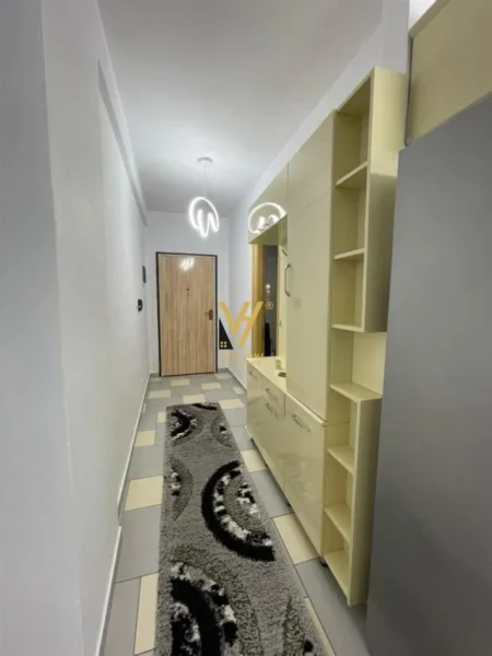 Tirane, shitet apartament 3+1+Ballkon Kati 2, 138 m² 240.000 € (LIQENI THATE)