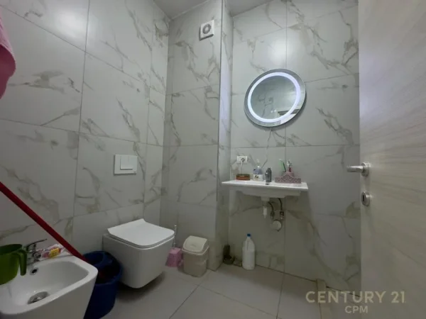 Tirane, shitet apartament 2+1+Ballkon Kati 4, 78 m² 159.000 € 