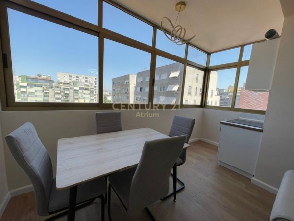 Tirane, jepet me qera apartament 2+1 Kati 5, 850 m² 650 € (ISH PARK)