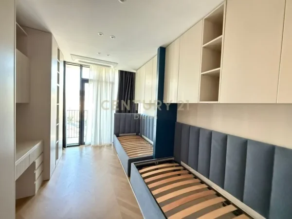 Tirane, jepet me qera apartament 2+1 Kati 9, 126 m² 2.000 € (REZIDENCA LAKE VIEW !)