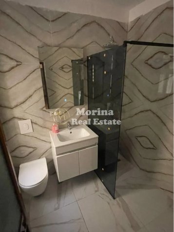Tirane, jepet me qera apartament 2+1 Kati 4, 85 m² 700 € (Brryli)