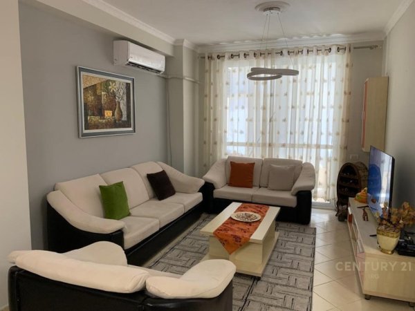 Tirane, jepet me qera apartament 2+1 Kati 1, 95 m² 600 € (Astir, Prane Artistit)