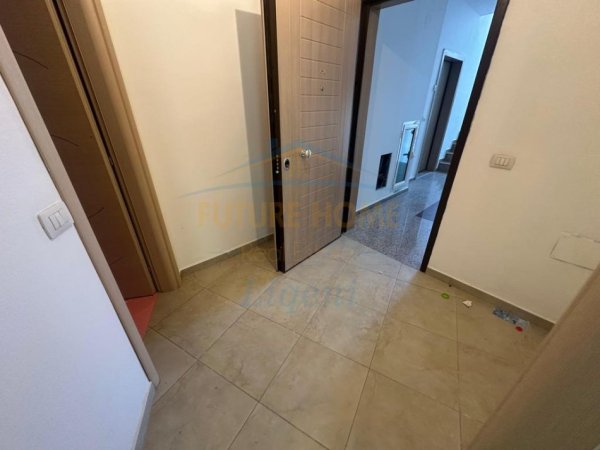 Tirane, shitet apartament 2+1 Kati 2, 103 m² 139.000 € 