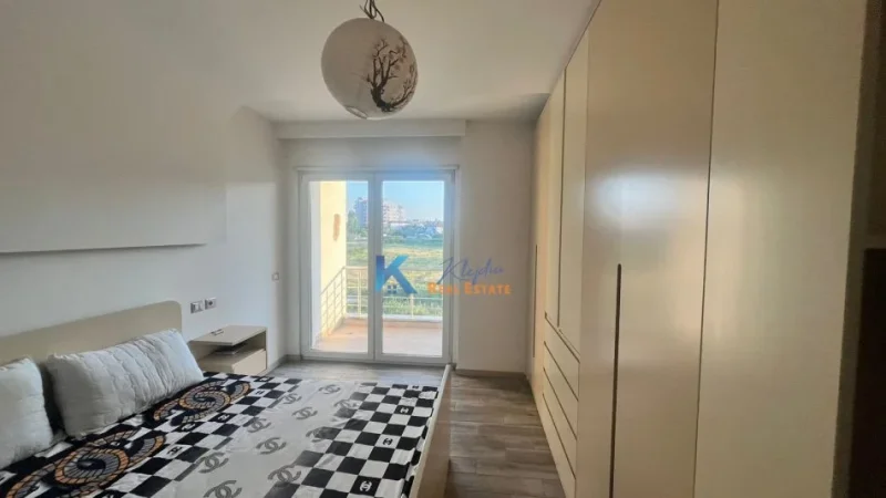 Tirane, jap me qera apartament 2+1+Ballkon Kati 2, 123 m² 550 € (Astir, afer bar Return)