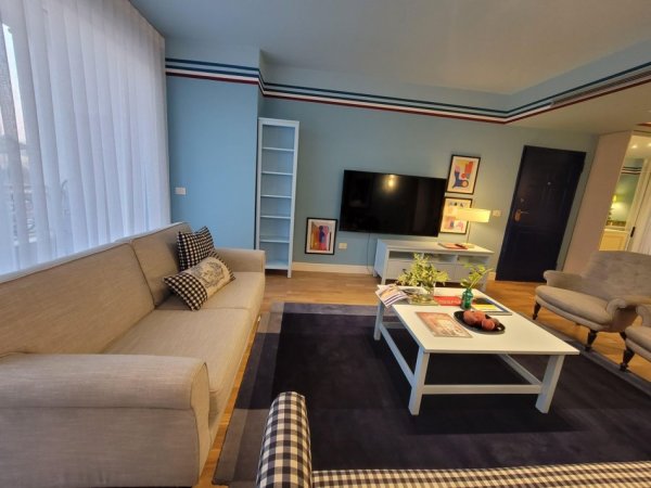 Tirane, jepet me qera apartament 3+1+Aneks+Ballkon Kati 4, 148 m² 1.500 € (Rezidenca Kodra e Diellit 2)