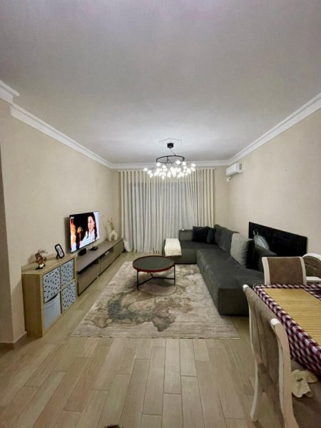 Tirane, shitet apartament 1+1+Aneks+Ballkon Kati 2, 74 m² 150.000 € (Rezidenca Green City)
