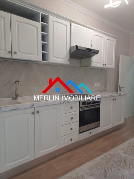 Tirane, shitet apartament 2+1+Ballkon Kati 3, 95 m² 150.000 € (RRUGA E DIBRES)