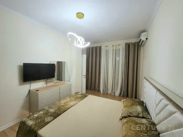 Tirane, jepet me qera apartament 2+1 Kati 5, 80 m² 1.200 € 