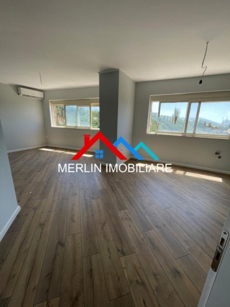 Tirane, shitet apartament 2+1+Ballkon Kati 4, 124 m² 124.000 € (RRUGA SOTIR CACI)