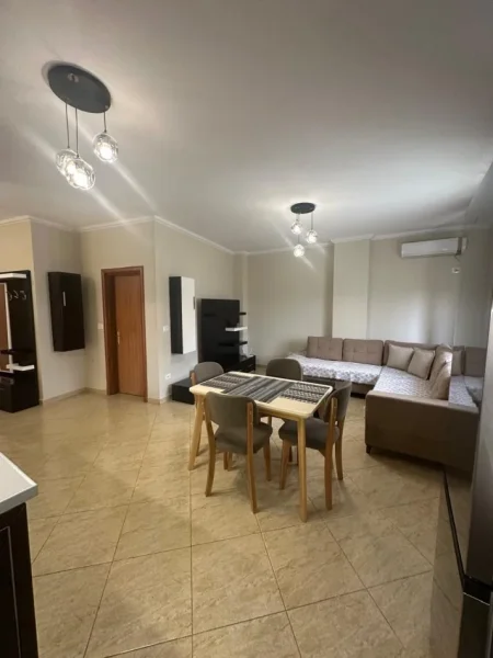Tirane, shitet apartament 2+1 Kati 5, 112 m² 