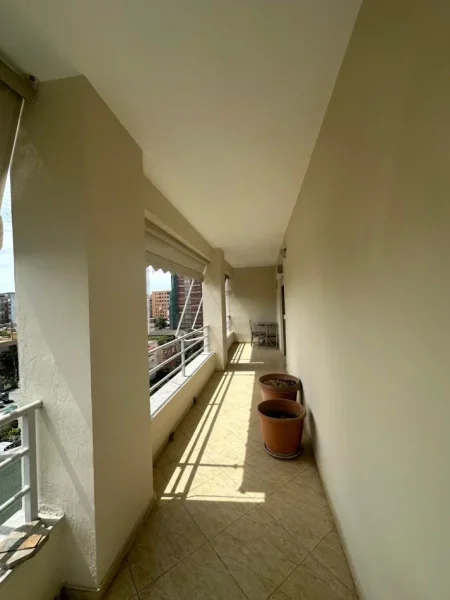Tirane, shitet apartament 2+1 Kati 5, 112 m² 