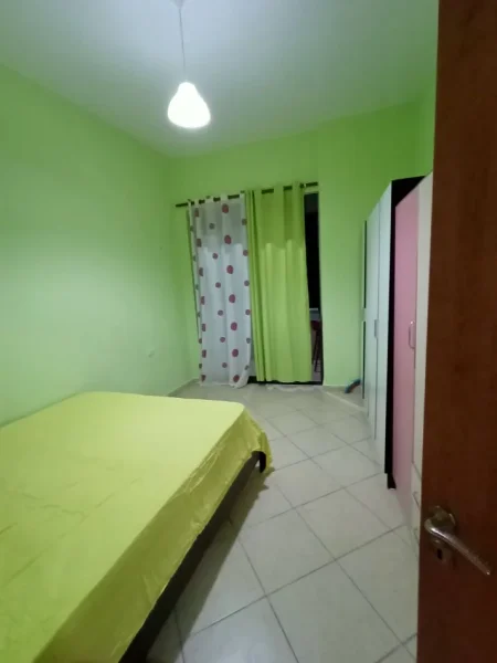 Tirane astir 0684242206 tek :santana lounge