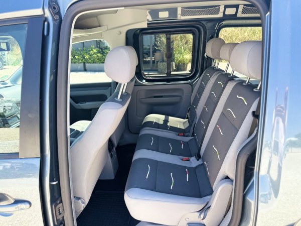 Durres, shitet makine VOLKSWAGEN CADDY 1.9 Nafte, gri e erret manuale Klima