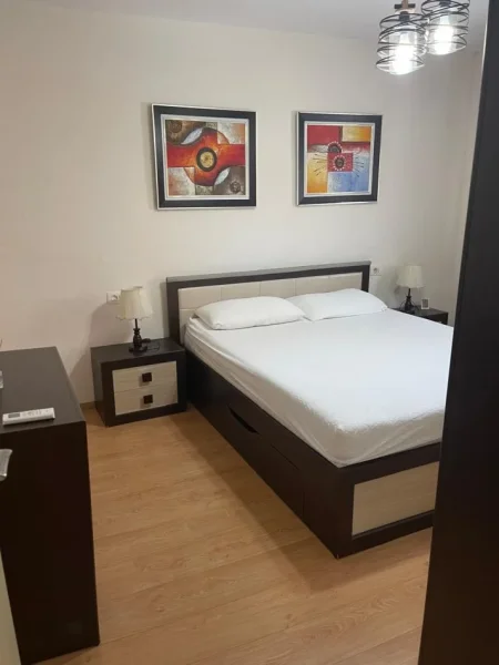 Tirane, shitet apartament 1+1+Ballkon Kati 5, 70 m² 155.000 € 