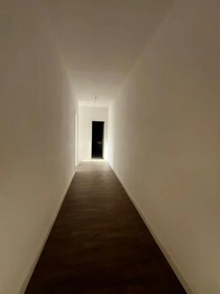 Tirane, shitet apartament 2+1+Ballkon Kati 5, 83 m² 135.000 € (Rruga Dritan Hoxha)