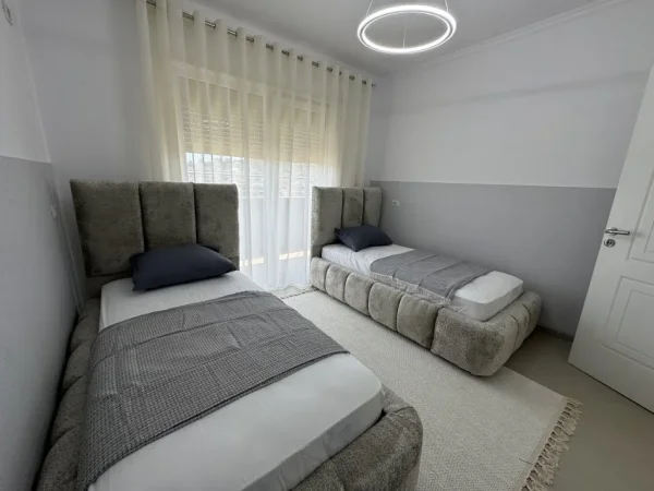 Tirane, shitet apartament 2+1 , 117 m² 163.000 € 